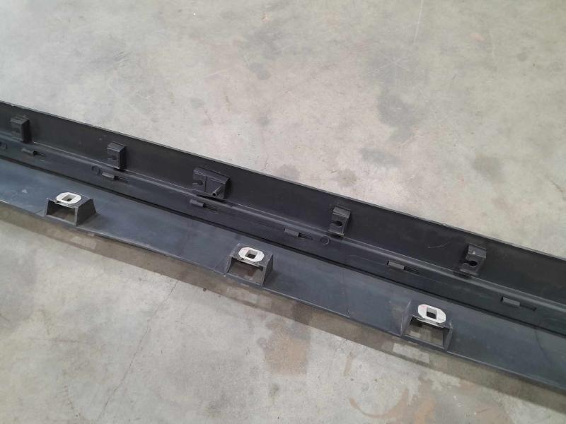 2014 Ford Escape Rocker Moulding