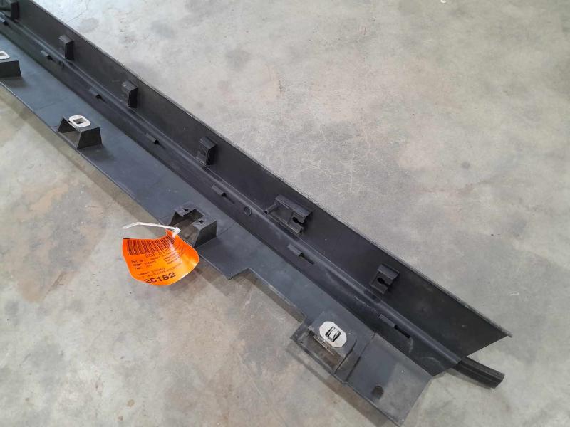 2014 Ford Escape Rocker Moulding