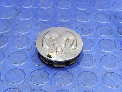 2010 Dodge Challenger Center Cap