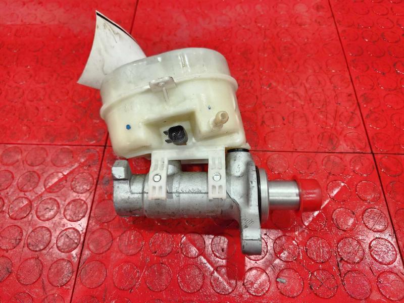 2016 Ford Mustang Master Cylinder