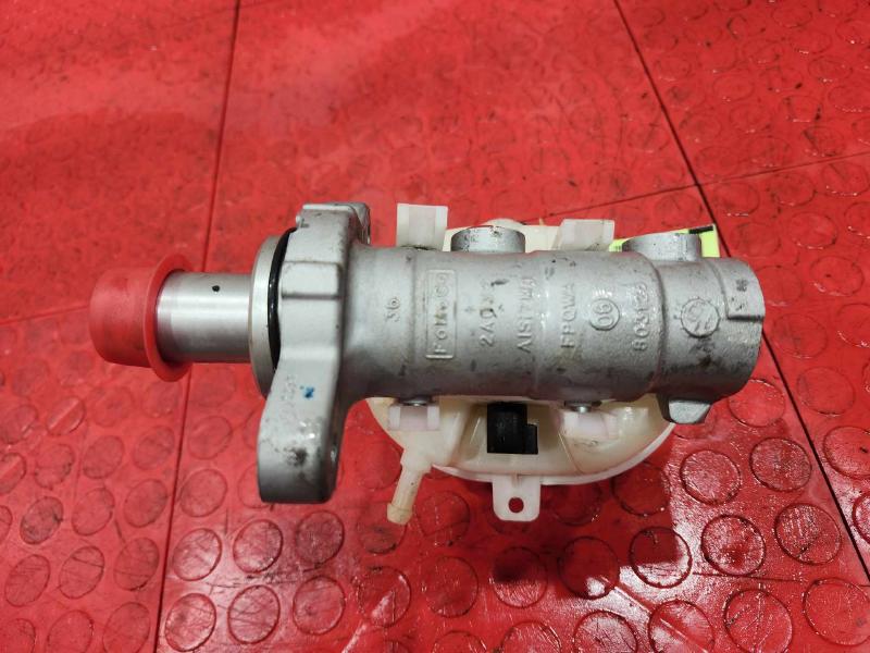 2016 Ford Mustang Master Cylinder