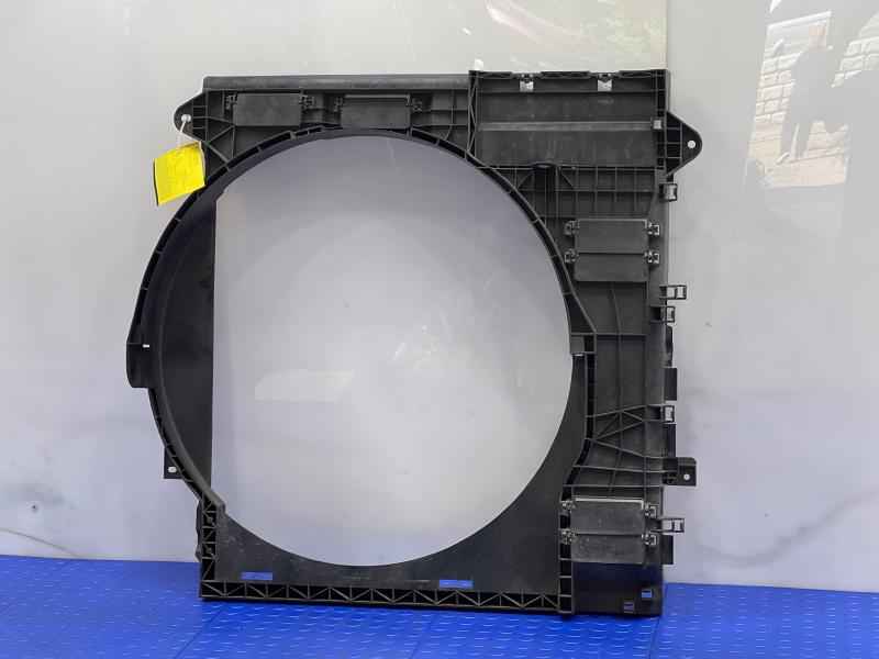 2011 Infiniti QX56 Fan Shroud