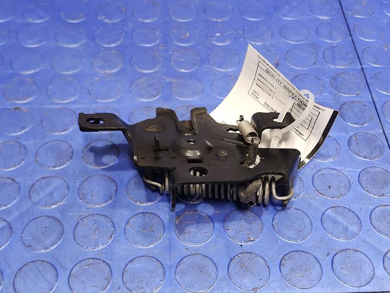 2010-2015 Toyota Prius 1.8L Hood Latch Lock Assembly Genuine OEM 53510-47092