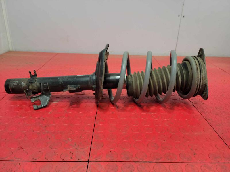 2018 Nissan Rogue Sport Strut Assembly