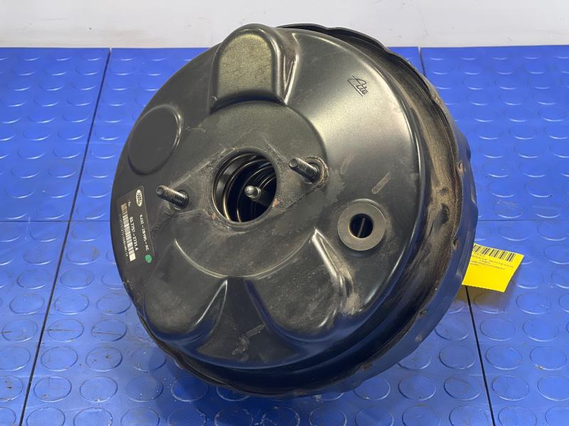 2012 Land Rover Evoque Power Brake Booster