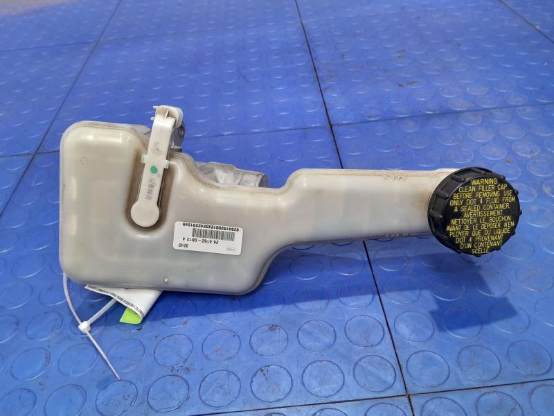 2013-2016 Ford Fusion Brake Master Cylinder Assembly Genuine OEM DG9Z2140A