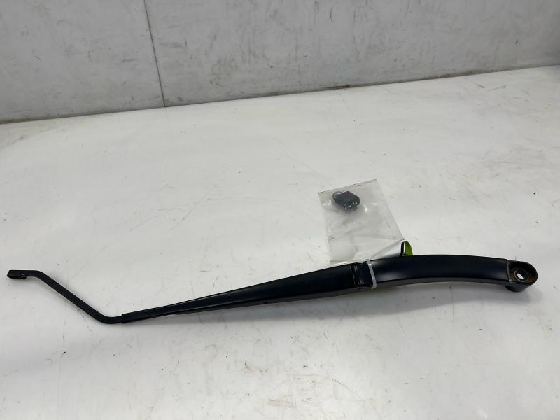 2018 Chevrolet Equinox Wiper Arm
