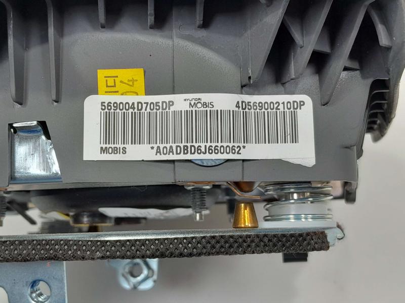 2014 Kia Sedona Air Bag