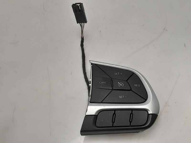 2018 - 2021 Jeep Compass Cruise Control Switch OEM 5YL22XSAAC