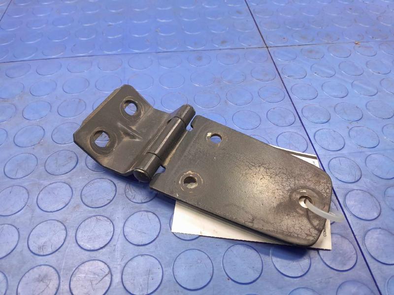 2003 Jeep Wrangler Hood Hinge