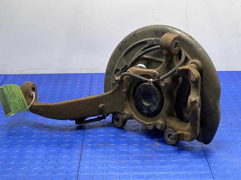 2011 Ford Expedition Spindle Knuckle Front