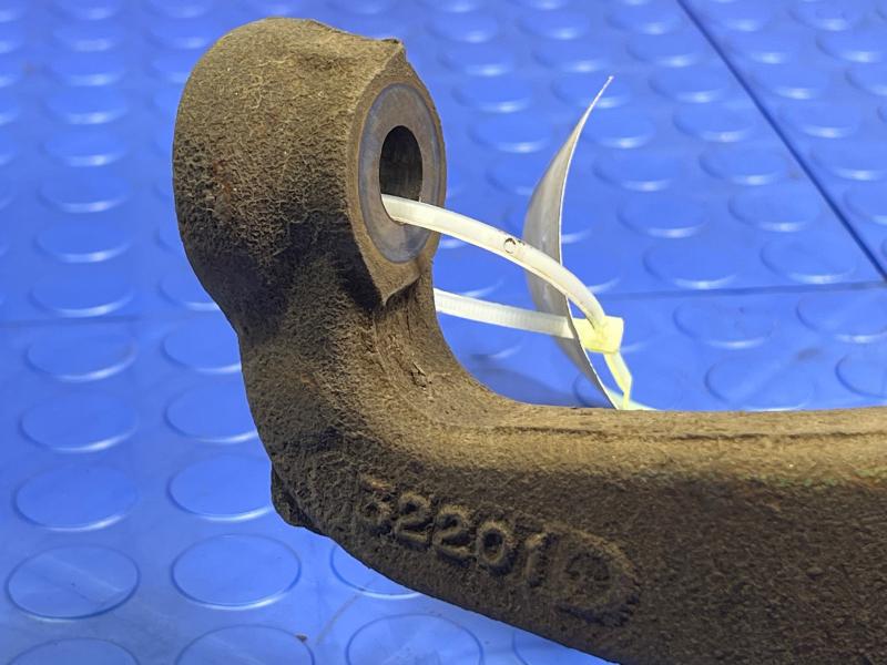 2011 Ford Expedition Spindle Knuckle Front