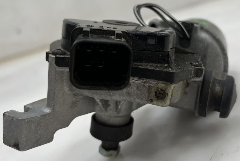 2014 - 2021 Kia Soul Windshield Wiper Motor - Front OEM 98110B2000