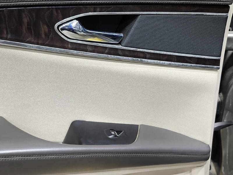 2016 Lincoln MKX Rear Door Trim Panel