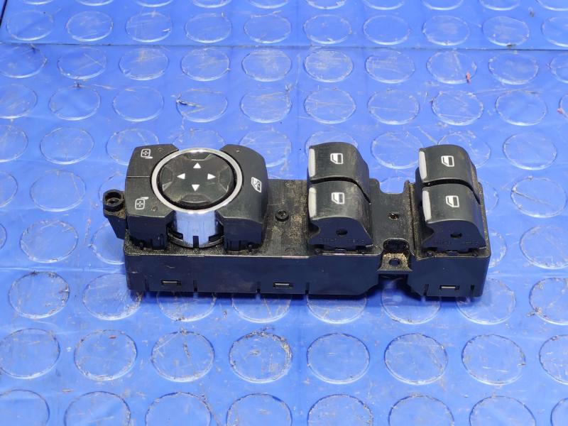 2015 Ford Fusion Door Switch Front