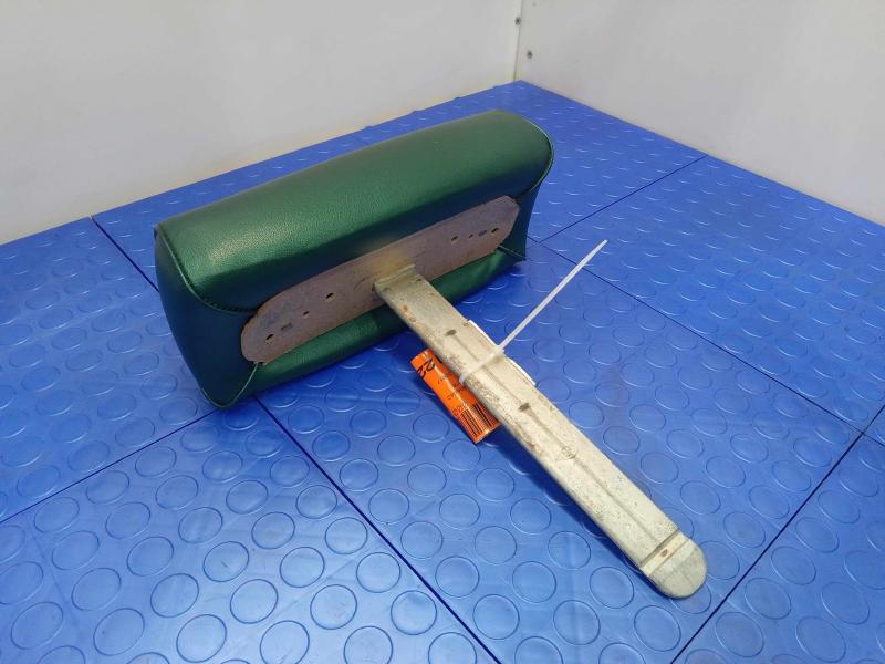 1978 Ford Granada Headrest