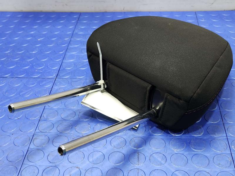 2017 Subaru Impreza Headrest