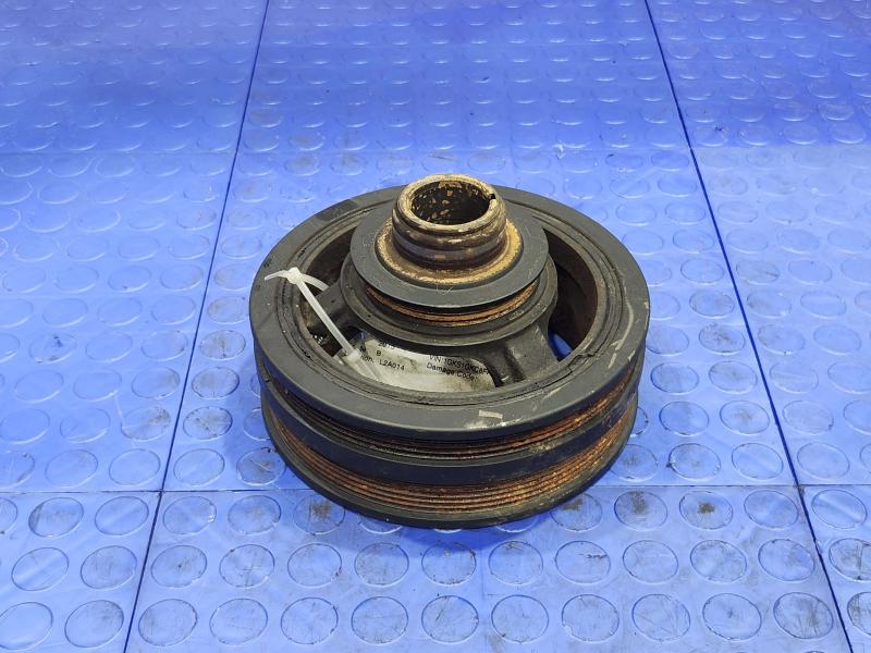 2015 GMC Yukon XL Harmonic Balancer