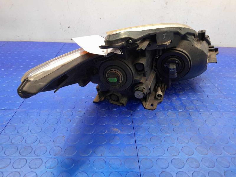 2011 Toyota Prius Headlamp Assembly