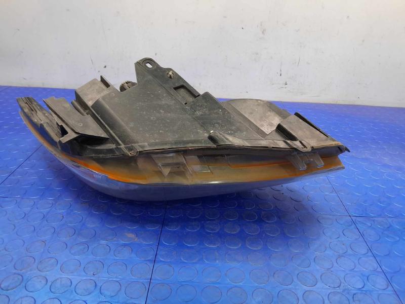 2011 Toyota Prius Headlamp Assembly