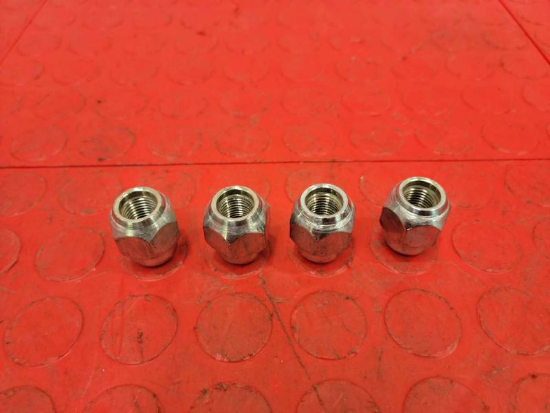 2020 Nissan Versa Lug Nuts