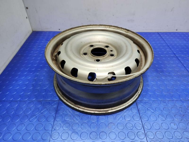 2015 Chevrolet City Express Wheel