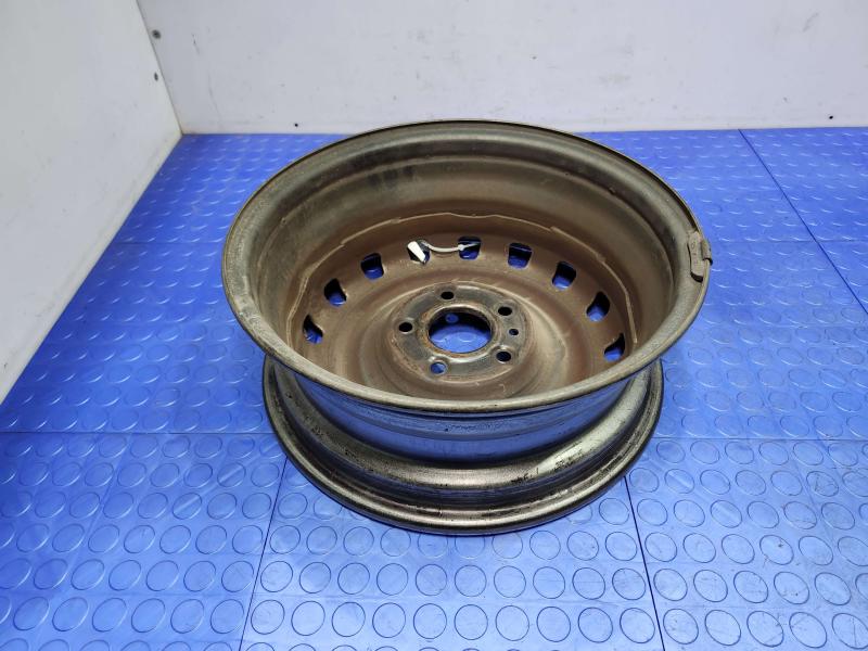 2015 Chevrolet City Express Wheel