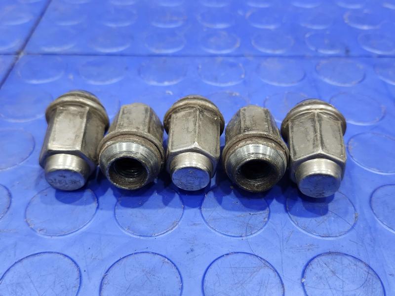2012 Ford Escape Lug Nuts