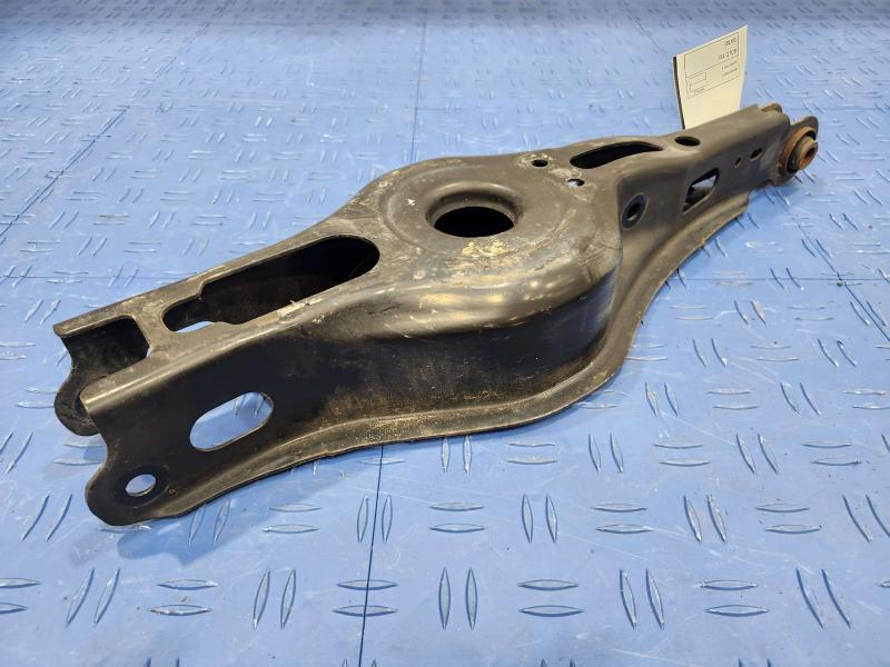 2020 Toyota RAV4 Lower Control Arm Rr