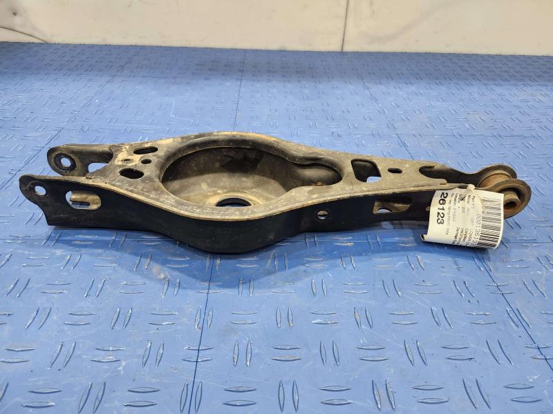 2020 Toyota RAV4 Lower Control Arm Rr