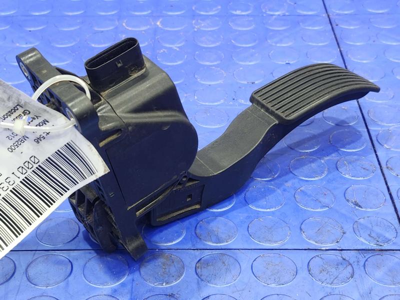 2012 Mercedes Sprinter Pedal Assembly