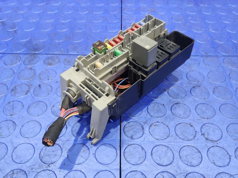 2018 Chevrolet Equinox Cabin Fuse Box