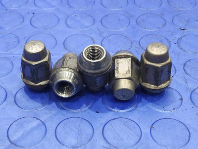 2010 Chevrolet Impala Lug Nuts