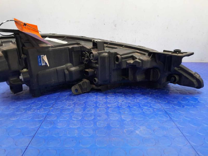 2015 Chrysler 200 Headlamp Assembly