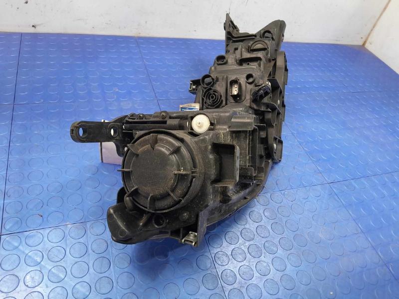 2015 Chrysler 200 Headlamp Assembly