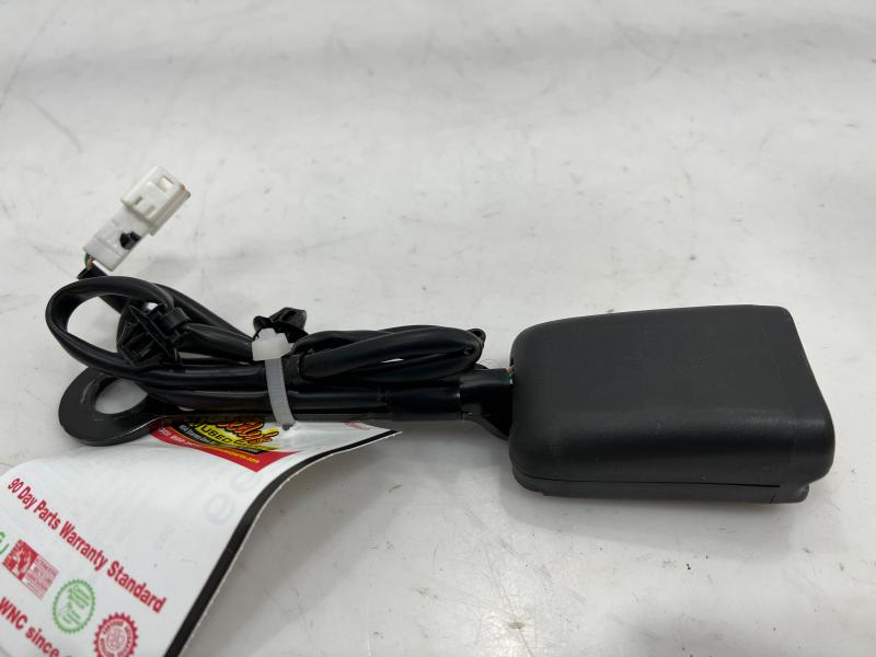 2020 Nissan Versa Front Seat Belt