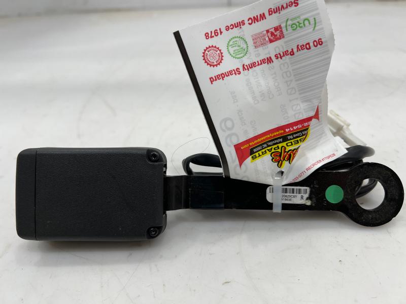 2020 Nissan Versa Front Seat Belt
