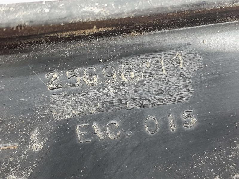 1997 - 2005 Buick Park Avenue Cowl Panel Cover Air Inlet Grille OEM 25696214