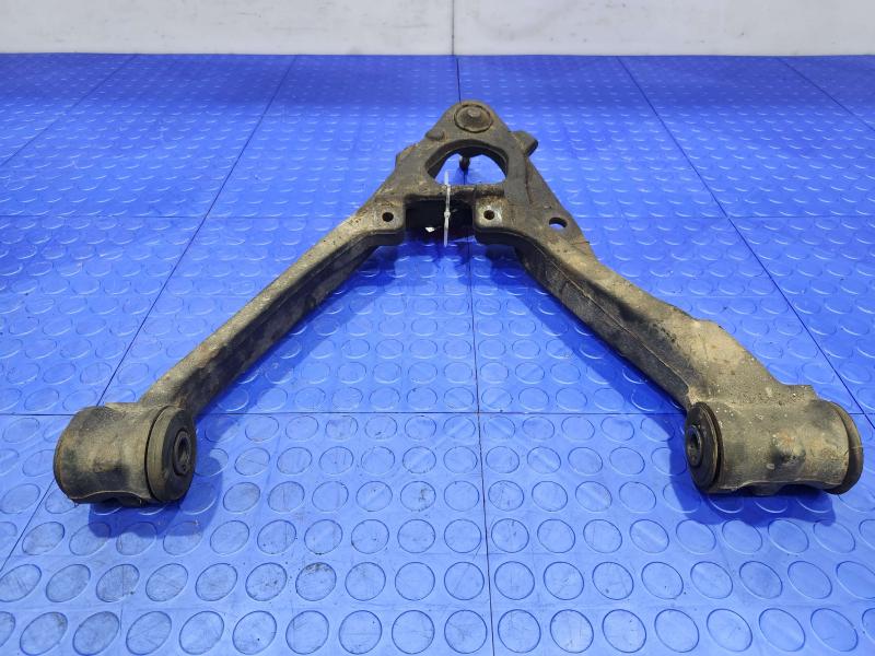 2010 Chevrolet Tahoe Lower Control Arm Front