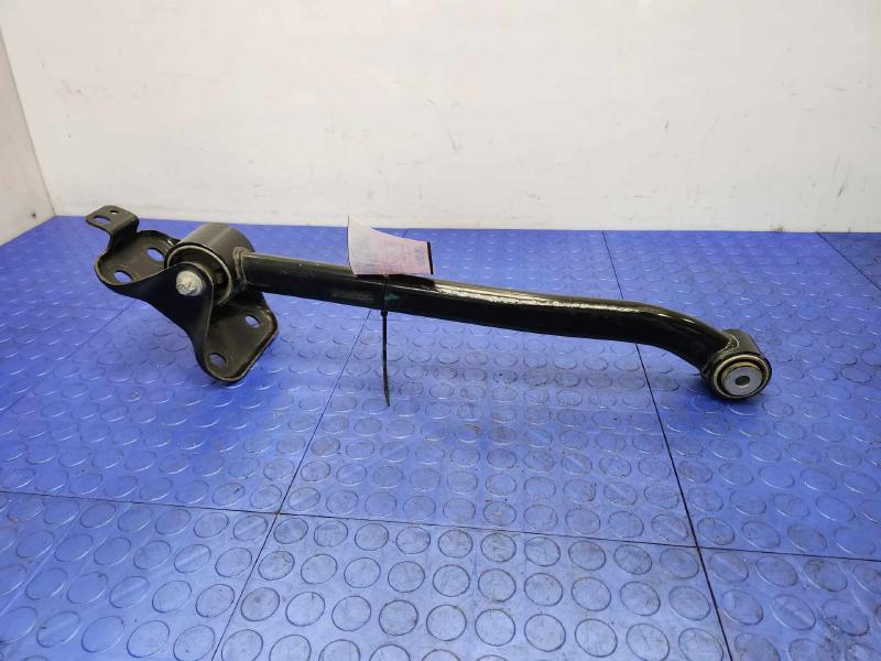 2020 Jeep Compass Lower Control Arm Rr