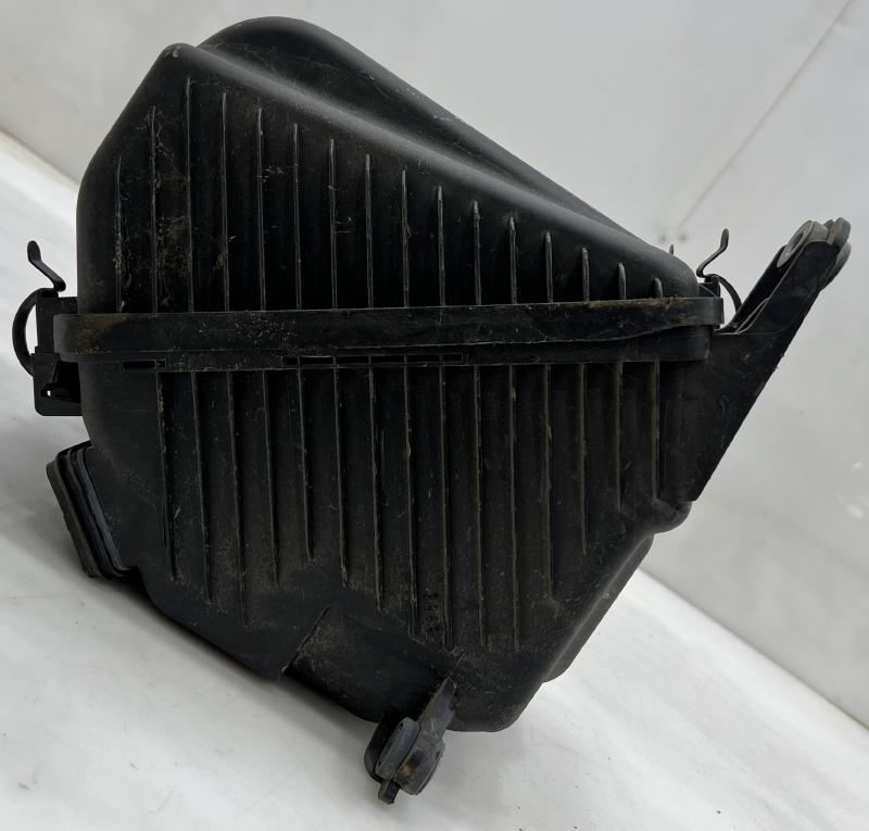 2012 Kia Sorento Air Cleaner