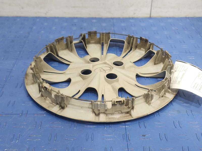 2013 Toyota Yaris Wheel Cover
