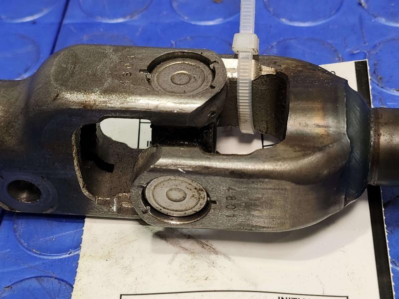 2015 Chevrolet City Express Steering Coupler