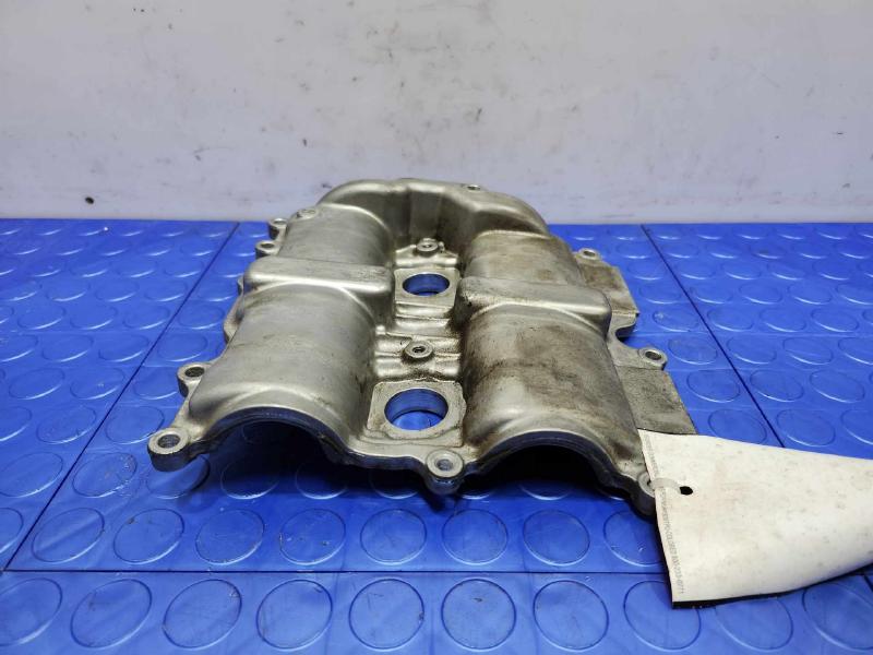 2016 Subaru Legacy Valve Cover
