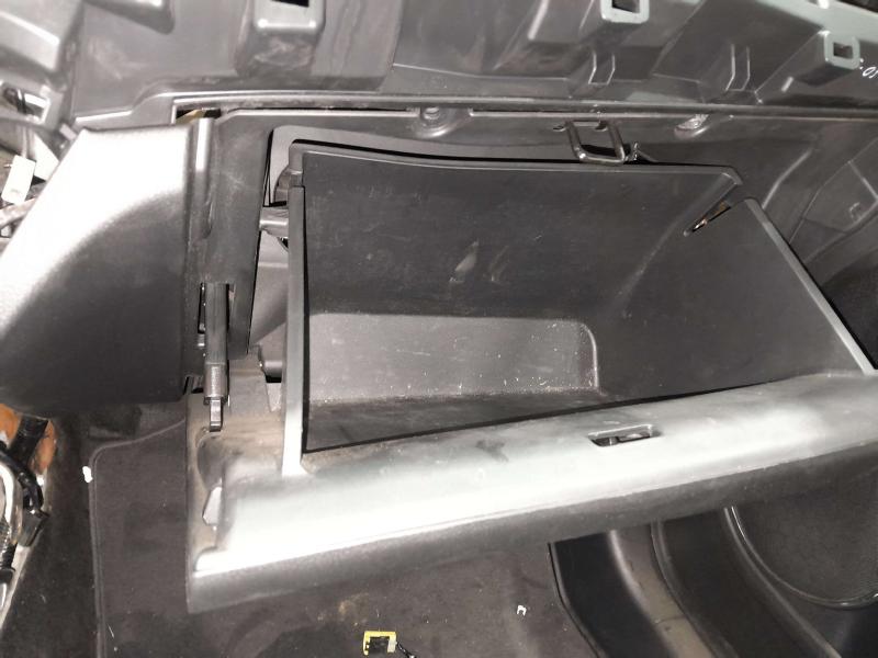 2016 Honda HR-V Glove Box