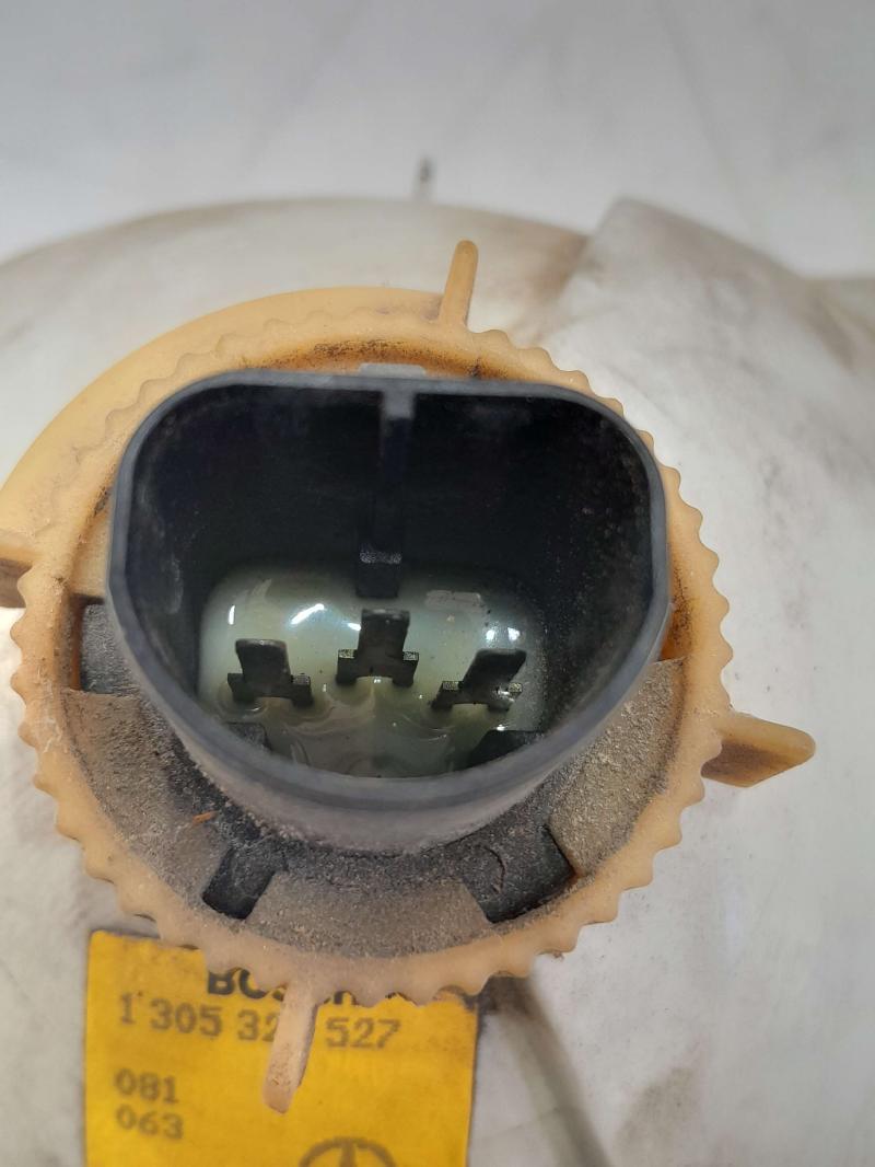 1990 Mercedes 420SEL Headlamp Assembly