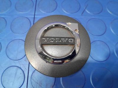 2018 Volvo S90 Center Cap