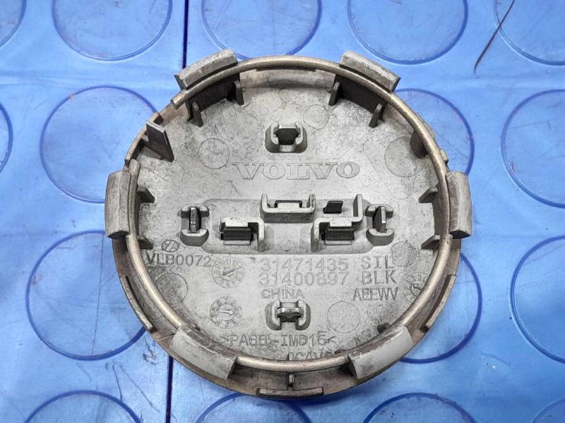 2018 Volvo S90 Center Cap
