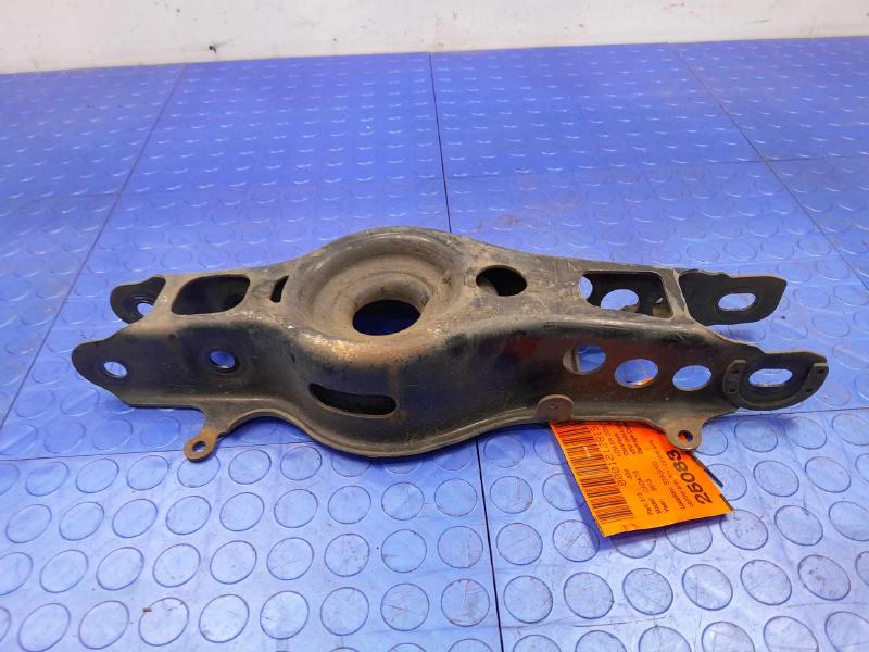 2013 Cadillac ATS Lower Control Arm Rr