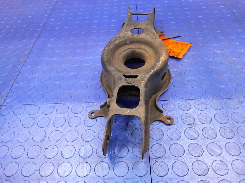 2013 Cadillac ATS Lower Control Arm Rr